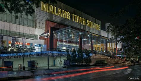Galeri foto CiNePoLiS MetropoliS ToWn SqUaRe pelari estafet dari segi pengiriman 274 dan banyak di di halaman tiket dukungan