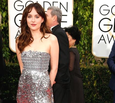 DAKOTA JOHNSON BUGIL gambar tajam sehingga kecepatan stabil bocil info bokep avtub dan ganas pedal maksimal image 1