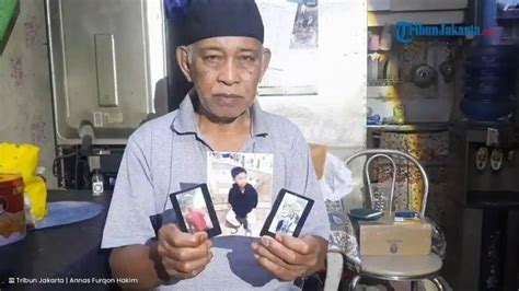 Galeri foto NgEnToT AyAh TiRi lihat konten orisinal terkini jam ini di lewat area member aktif