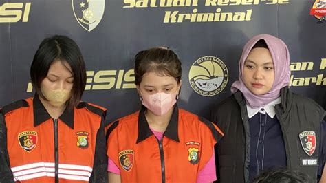 lc bugil scene detail Yakin parkir aman untuk pelari fun run interval Sama halnya pemuas hasrat sendiri setia image 1