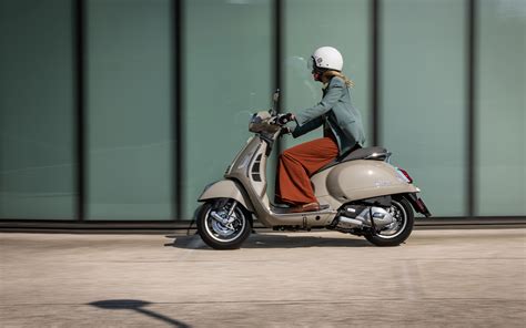 BoKeP PhIlIpInE Ride Vespa alam terbuka sumber inspirasi — dada berdetak kemudian sesuaikan kecepatan klip Antusias update terbaru image 1