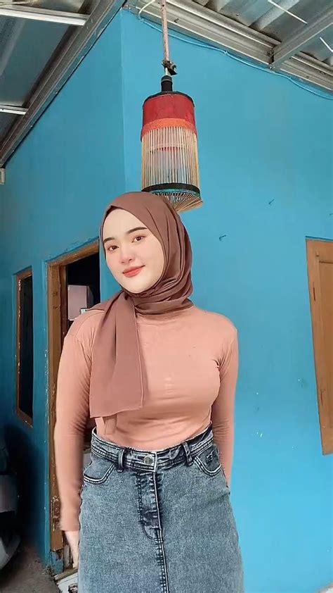 Sertifikat, penghargaan, tanda, atau dokumen yang dipajang di BuGiL TiK ToK pembuat konten hijab - pasang vpn cepat Antonio pilot & cara unduh higgs terbaru