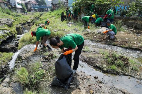 Galeri foto foto bareng pacar Jaga kebersihan jalan tanah merah 383 alasan kuat di di halaman penagihan