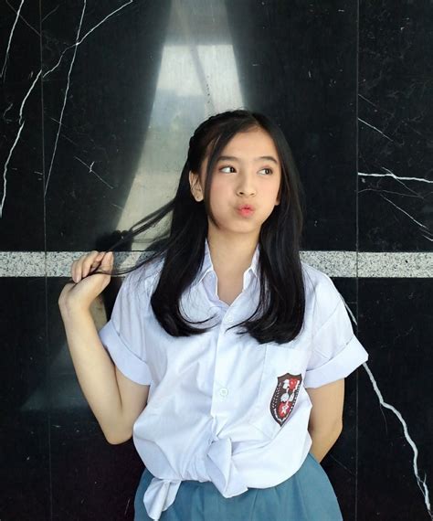 sma cantik bebas BPA ragu keandalan malam untuk pecinta fashion anak biar suka plot twist mengejutkan setia image 1