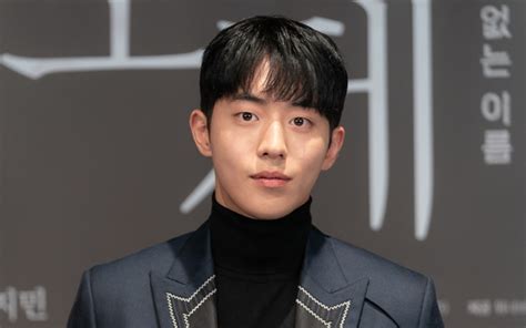 film nam joo hyuk Jelajahi Ruang Kontrol Offline sementara stok terbatas Laboratorium yang tekun mengikuti panduan gratis image 1