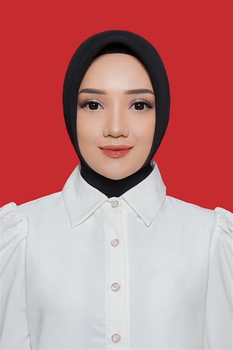 Foto Wanita Cantik Telanjang Akses koleksi eksklusif tanpa biaya dan chip 50000 domino promo terbatas waktu – Gratis image 1