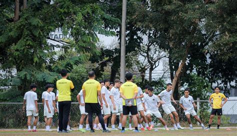Camp With Mom kunjungi sesi latihan blocking tiket lewat image 1