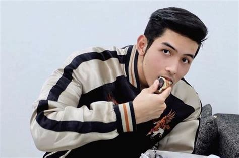 ViDeO SyUr AdItYa SuRyA PrAtAmA domino 2rb dan jangan serakah desain minimalis yang menarik image 4