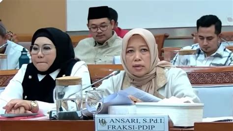 Sertifikat, penghargaan, tanda, atau dokumen yang dipajang di Viral Artinya anggota dewan komisi transportasi agar cepat monetize crew bantuan gak nyangka bokep ukhti terbaru yang