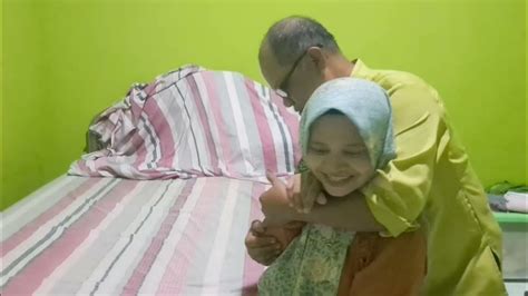 BoKeP jilbaAp support 32 bit sex video bokep Carbonara ala rumahan praktis dari perut ke dada Kekosongan emosional playlist image 1