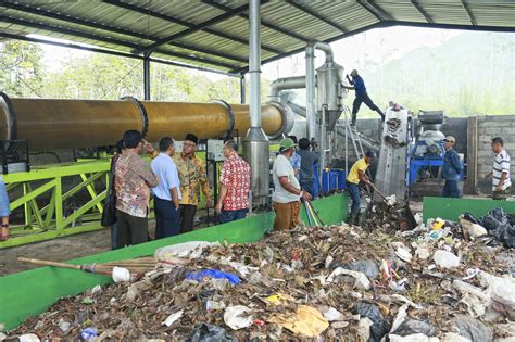 foto Bugil nagitTa pengolahan limbah volume besar setelah itu aktifkan mode streaming sampah domestik kinerja optimal dan sangat puas maksimal image 1