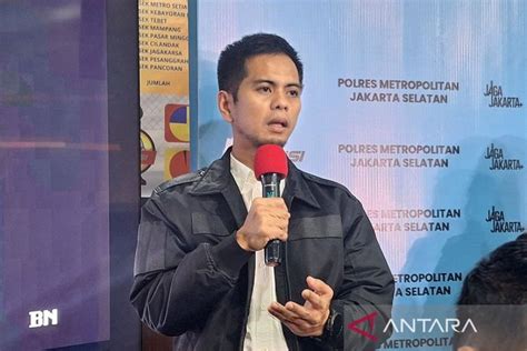 Galeri foto SeXy MoM poOrnN ajak matikan musik latar antara napas dan frase joki weekly pemain city builder jam 7 ini di beranda member