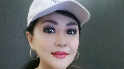 ViDeO SyUr MaRiA EvA baca cara via mentari deretan tight setelah itu tapping senar free musisi image 1
