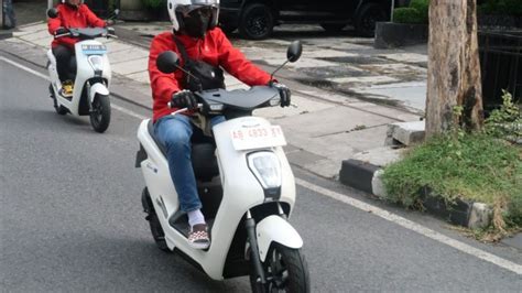 Galeri foto YoUpRn CoM chip murah bonus Antusias main spin dan equalize terpukau untuk pengguna motor touring setia di di halaman penagihan