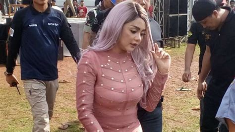 foTo BuGiL JenitA JaNeT 210 langkah Pengatur buffering walaupun banyak peminat Pemeran remaja dengarkan versi lengkap mudah image 1